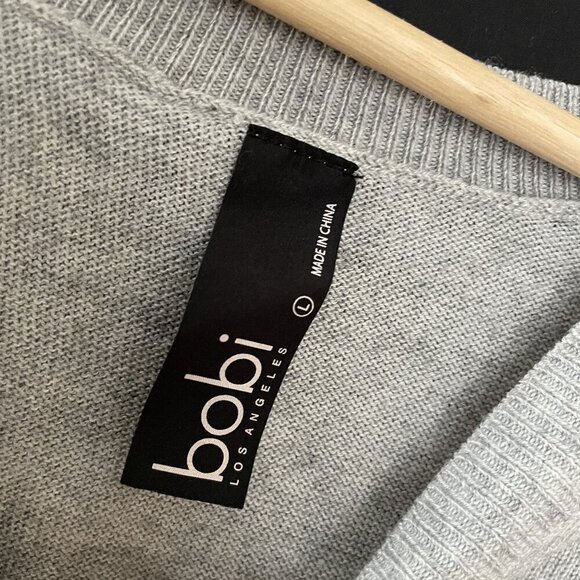 Bobi LA gray sweater women's size L keyhole open back detail comfortable top - Picture 4 of 8
